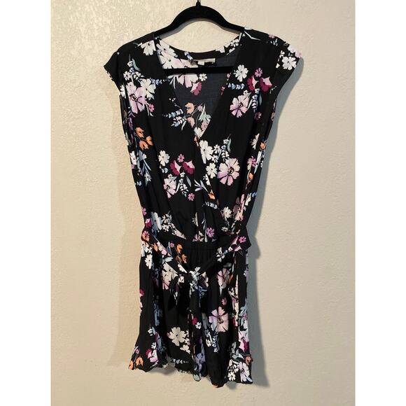 Loft Floral Ruffle Romper Size Small - Picture 3 of 9